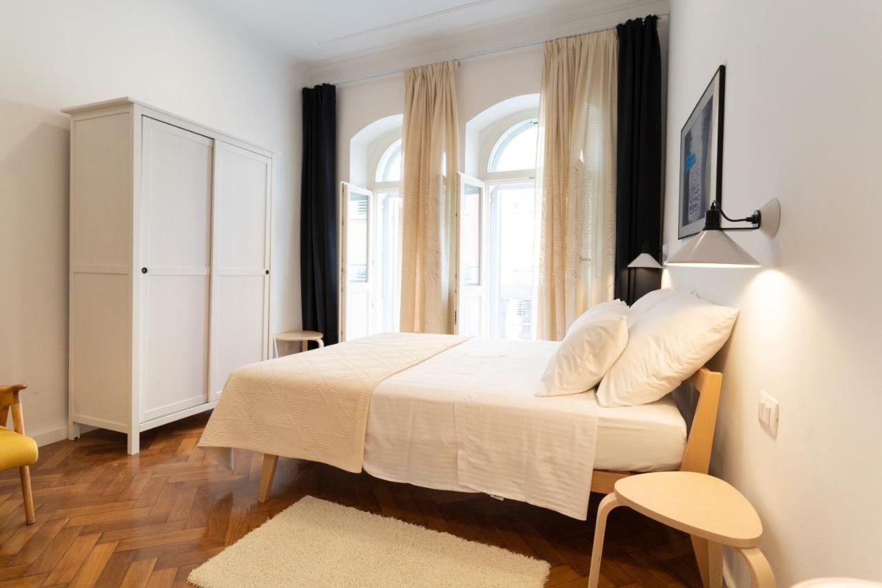 Mimi Carera Apartment & Room Ровинь Экстерьер фото